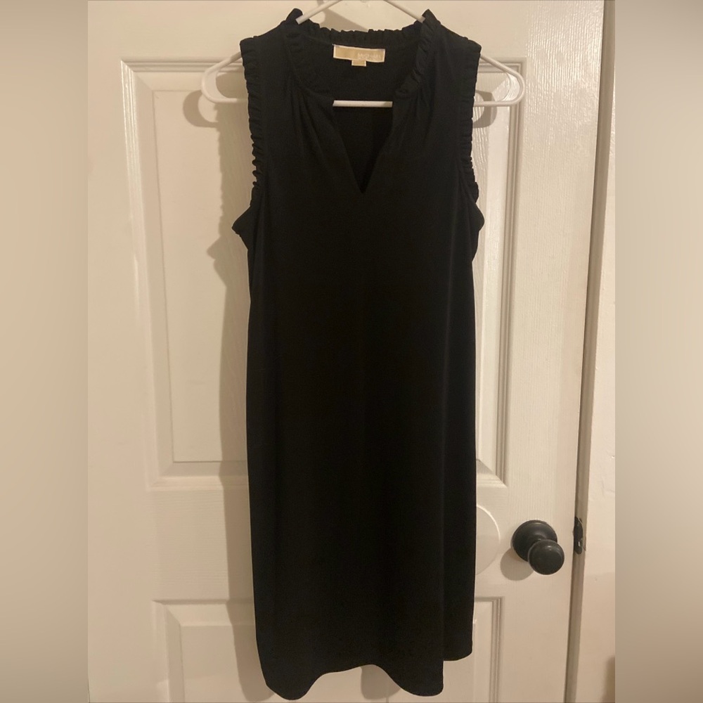 Michael Kors Elegant Black Sleeveless Dress